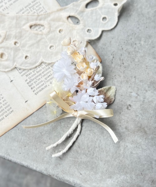 m.soeur（エムスール） ブローチ スズランの花束コサージュ レディース