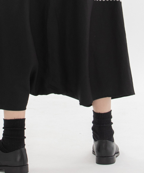 nop de nod パンツ リネンレーヨンライン刺繍サルエルバルーン