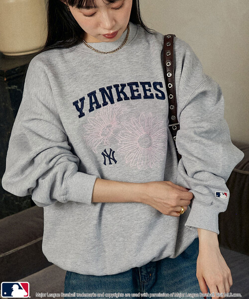 PUBLUX（パブリュクス） トレーナー スウェット MLB フラワー 刺繍