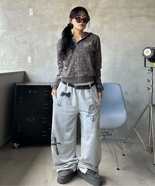 #577 ネ・ネット グレー パーカー 色々な柄の立体的お花が可愛い 577 ネ・ネット グレー パーカー 色々な柄の立体的お花が可愛い 【公式