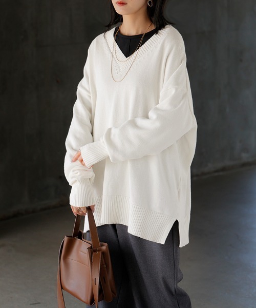 HUG.U（ハグユー） ニット セーター すっきりVネックニット レディース