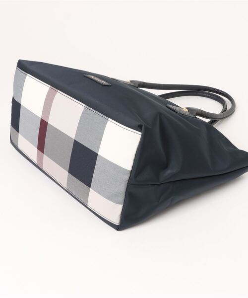 「BLUE LABEL CRESTBRIDGE」 トートバッグ FREE ブラック レディース_画像3