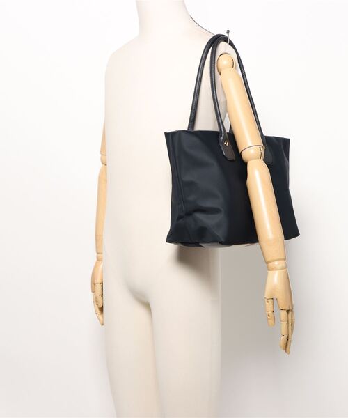 「BLUE LABEL CRESTBRIDGE」 トートバッグ FREE ブラック レディース_画像7