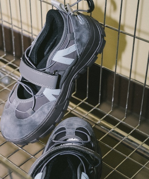 ROCKFISH WEATHERWEAR スニーカー　ダークグレー Rockfish Weatherwear（ロックフィッシュウェザーウェア） ローカット