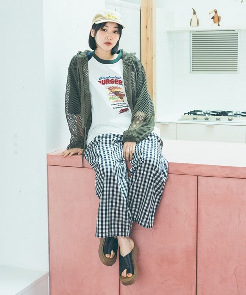 ワイドパンツ パンツ Gardenタックプリントパンツ レディースの画像