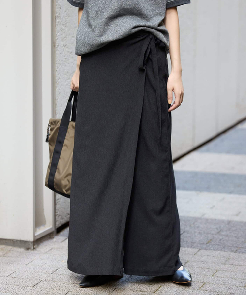 スローブイエナ　ラップショートパンツ　ブラック36 SLOBE IENA（スローブイエナ） パンツ 「WEB限定/追加2」ラップ