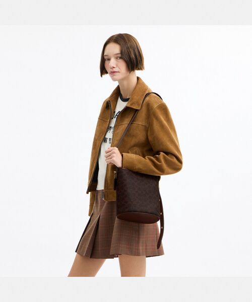 COACH（コーチ） ショルダーバッグ バッグ ブリーカーバケットバッグ21