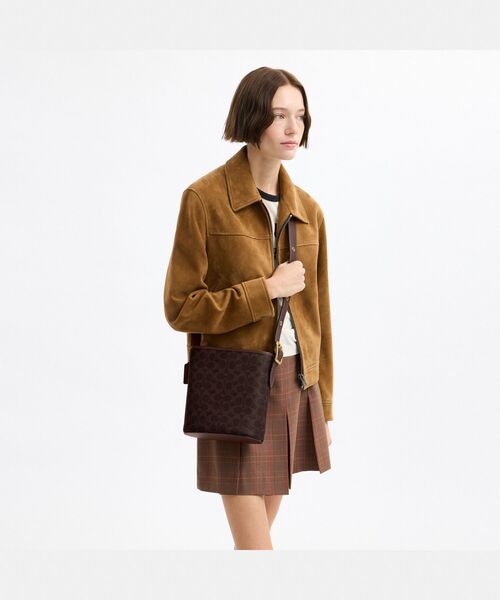 COACH（コーチ） ショルダーバッグ バッグ ブリーカーバケットバッグ21