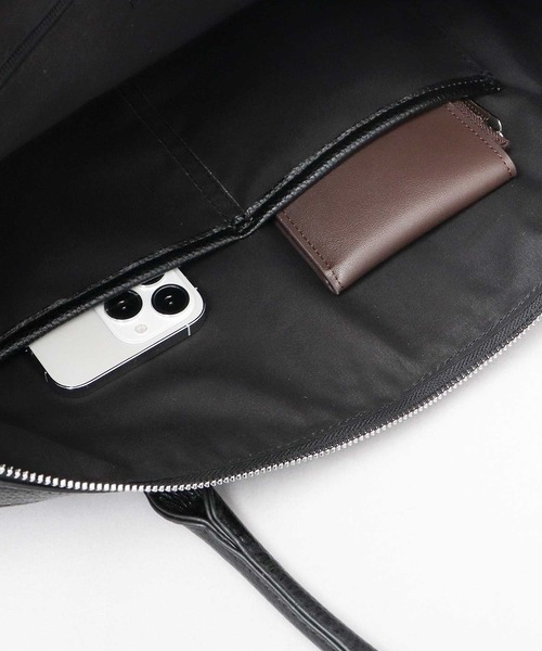 REGiSTA（レジスタ） ボストンバッグ レザー調 イントレチャート