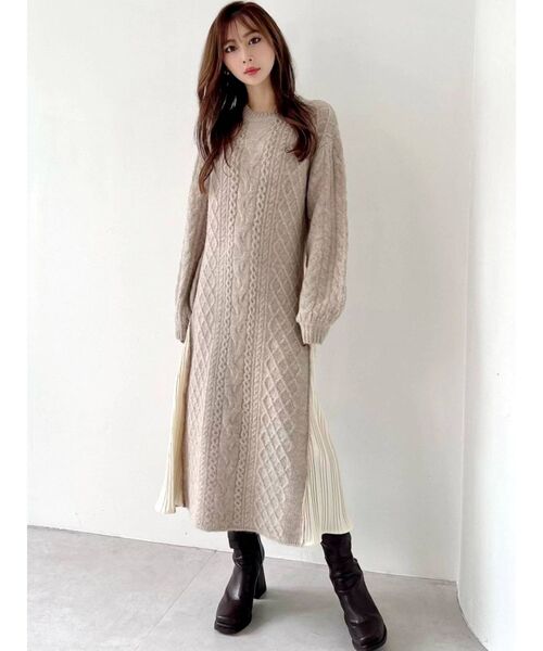 RESEXXY（リゼクシー） ワンピース プリーツ切替ニットワンピース