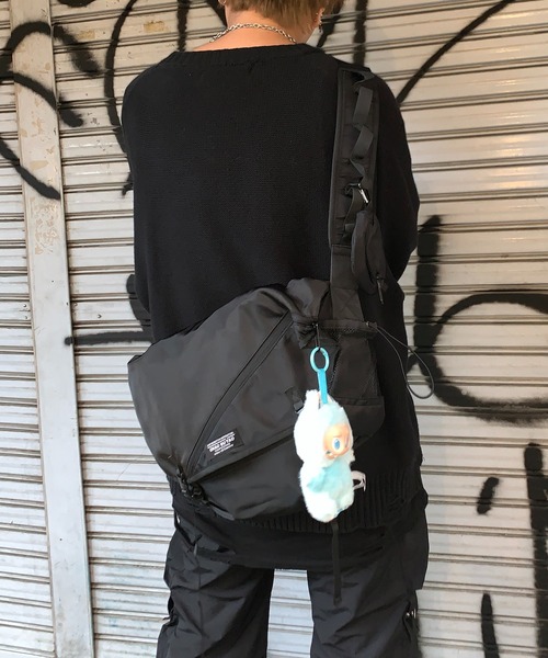 lilful ショルダーバッグ バッグ 「A4サイズ対応」ナイロンワン