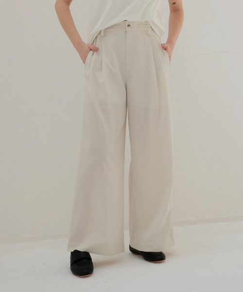 # DERES デレス　アイボリー ワイドパンツ　カジュアルパンツ DRESSLAVE（ドレスレイブ） ワイドパンツ スラックス パンツ chambray
