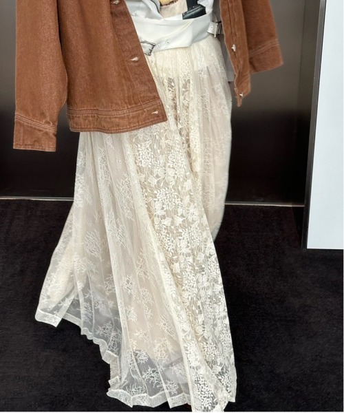 Ameriアメリ MEDI STRATUM LACE SKIRT レース Ameri（アメリ）の「MEDI RANDOM LACE SKIRT（スカート）」 - WEAR