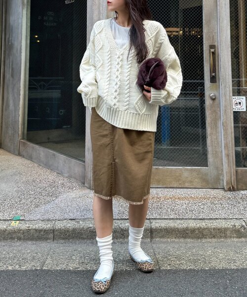 WILLOW ニット セーター 「willow」Vネックケーブルニット レディース