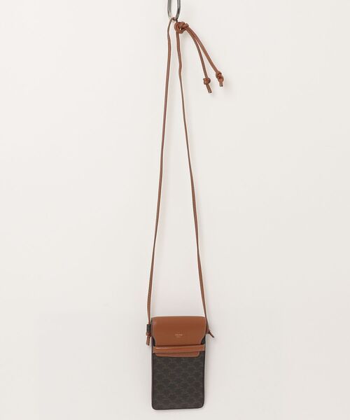 セリーヌ　メッセンジャーバッグ　ショルダーバッグ　ブラウン　レザー CELINE（セリーヌ） ショルダーバッグ - ブラウン レディース