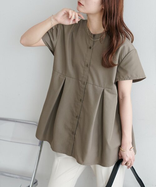 新品✨タグ付き♪ Ｖ切替タック　デシンブラウス　グレージュ GLOBAL WORK（グローバルワーク） ブラウス シャツ キレイつづく2WAY