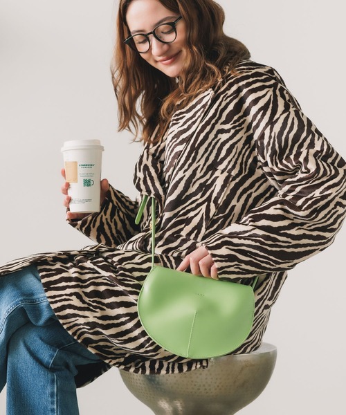 YAHK ヤーキ　ラウンドショルダーバッグ　カーキ　グリーン YAHKI ショルダーバッグ バッグ YAHKI/ヤーキ CROSS BODY BAG