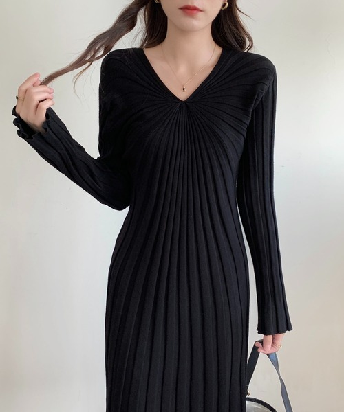 極美品】Sov. ソブ ダル糸ストレッチプリーツニットワンピース