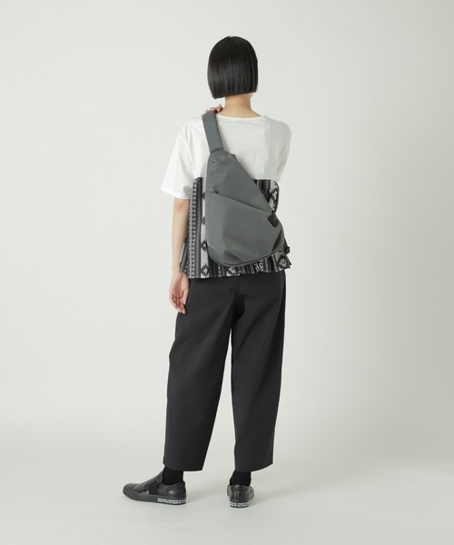 ZUCCa（ズッカ） ショルダーバッグ バッグ スラッシュジッパーBAG
