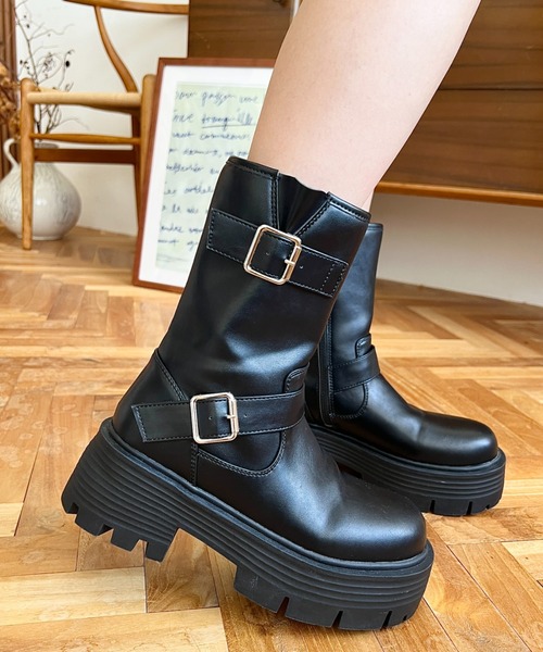 moment+ ブーツ ダブルベルトバイカーブーツ レディース : ZOZOTOWN