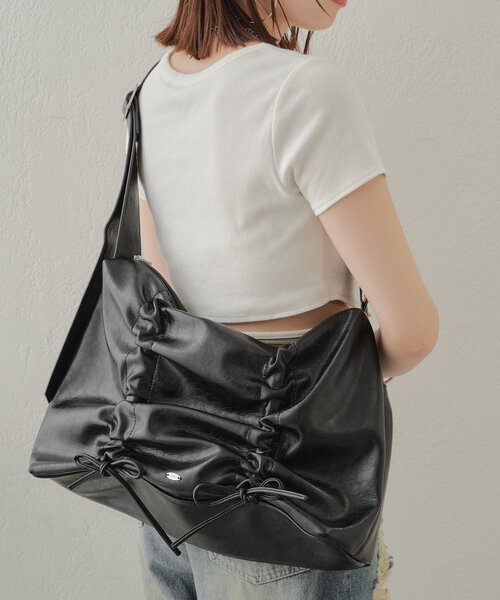 Chico（チコ） ショルダーバッグ FREE ブラック レディース : ZOZOTOWN