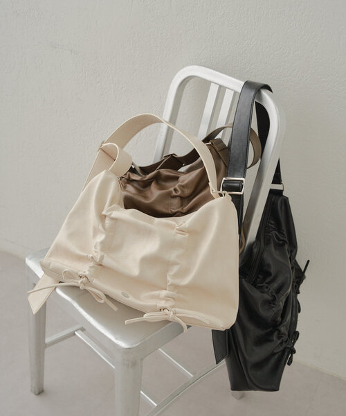 chiko 　PLAN C レザー　ショルダーバッグ Chico（チコ） ショルダーバッグ FREE ブラック レディース : ZOZOTOWN