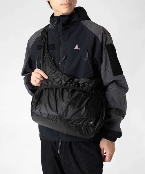 ROA HIKING パッカブル ノットバッグ ROA - LAKI Packable Knot Bag Black – STUDY SHOWROOM STORE