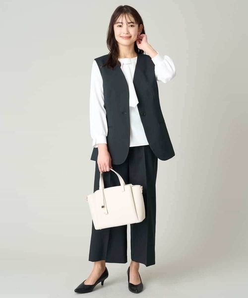 「a.v.v」 クロップドパンツ 36 ベージュ レディース_画像4