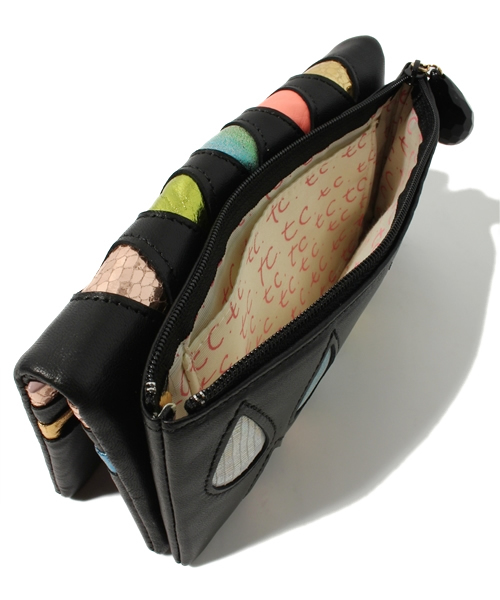 tsumori chisato CARRY（ツモリチサトキャリー） 長財布 財布