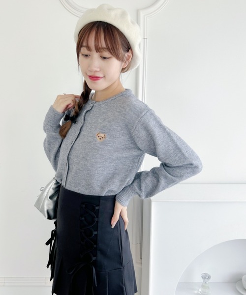 Loueme カーディガン ワンポイントくま刺繍カーディガン