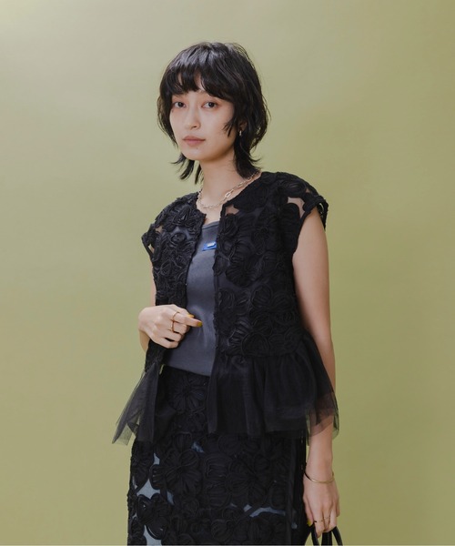 Eimee Law ベスト ジレ フラワーエンブロ ヘムチュールジレ
