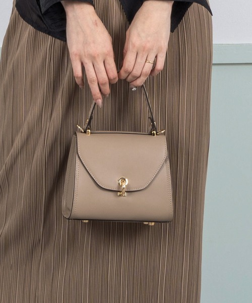 【美品】GIANNI NOTARO フラップ 2WAY 本革ハンドバッグ Demi-Luxe BEAMS｜【ビームスの百名品】【別注】GIANNI NOTARO