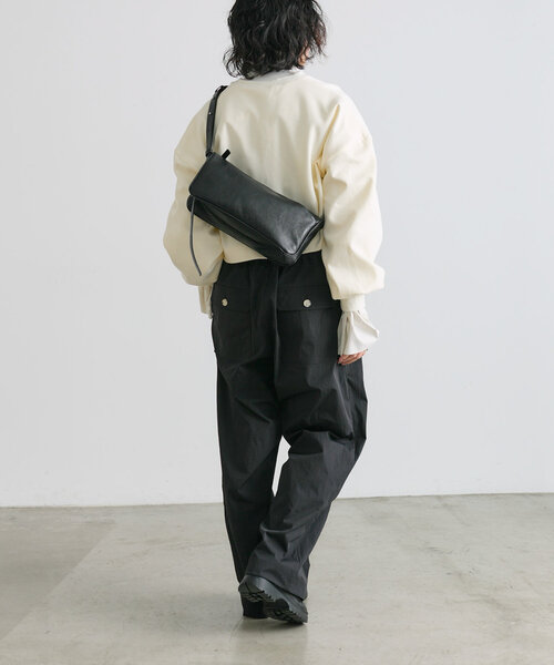 ear PAPILLONNER ボディバッグ　アイボリー kawa-kawa(カワカワ)】NO1332 Rubber-choボディバッグ（ボディ
