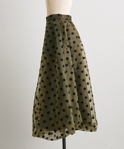 ear PAPILLONNERドット柄フレアワンピース【SUM1 STYLE】 ear PAPILLONNER（イアパピヨネ）の「ドット柄段違いフレア