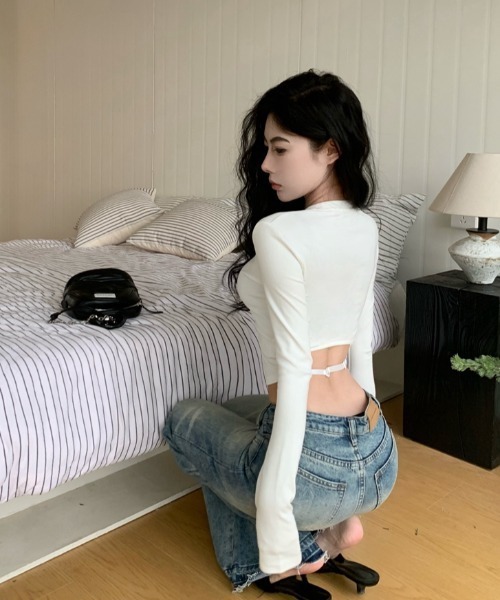 semuse tシャツ バックオープンクロップド丈ロンT レディース