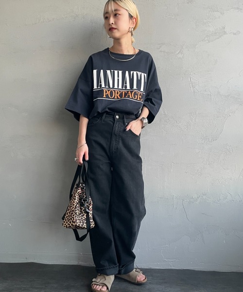 tシャツ 「MANHATTAN PORTAGE/マンハッタンポーテージ」 別注 ショート丈 ロゴプリントTシャツ「追加」 レディースの画像