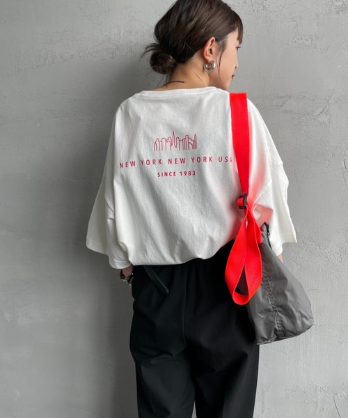 tシャツ 「MANHATTAN PORTAGE/マンハッタンポーテージ」 別注 ショート丈 ロゴプリントTシャツ「追加」 レディースの画像