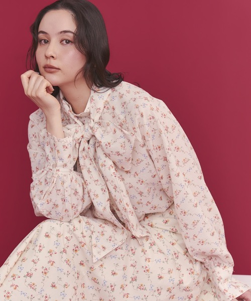 美品　SWASH LONDON ボウタイブラウス　S Cath Kidston（キャス・キッドソン） ブラウス シャツ ボウタイ