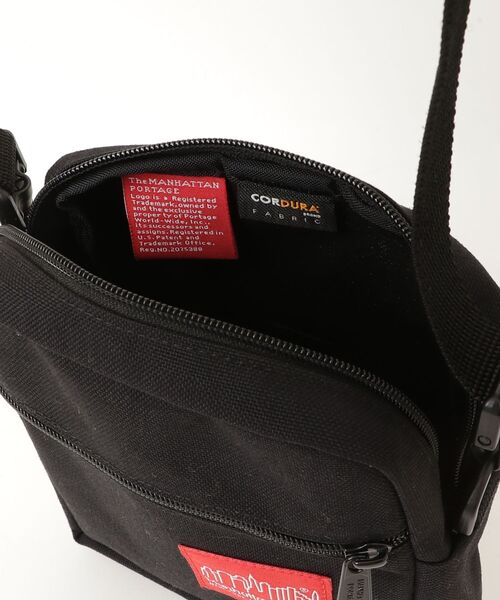 「Manhattan Portage」 ワンポイントショルダーバッグ - ブラック メンズ_画像4