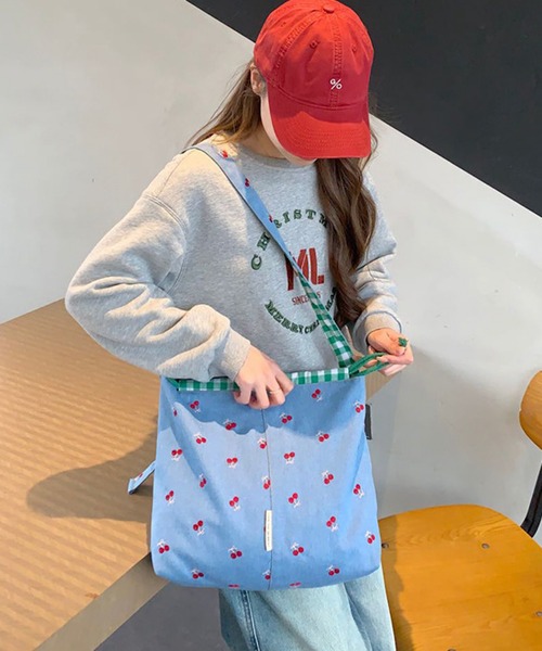 Mignonjour トートバッグ Mignonjour/フラワー チェリー刺繍デニム