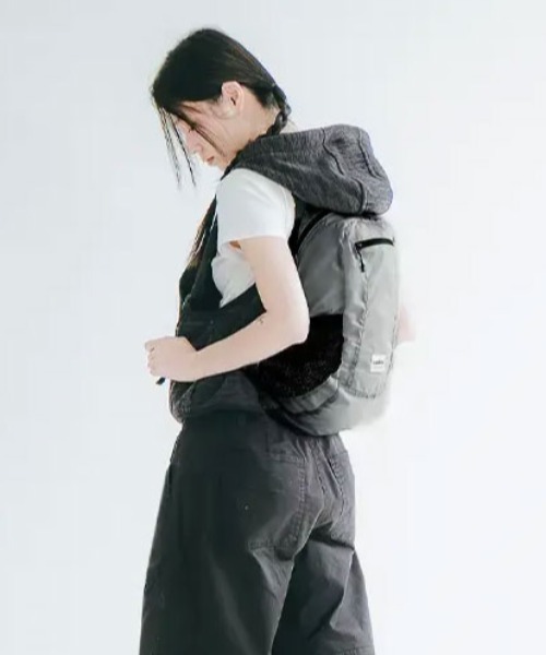 デイバック リュック HEISANブランド直輸入正規品/折りたためる
