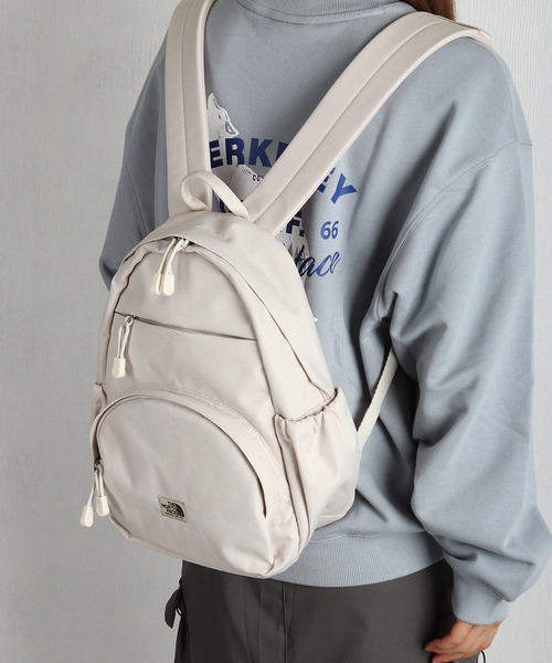 THE NORTH FACE 新作・26SS リュック　韓国限定　ライトグレー THE NORTH FACE（ザ ノースフェイス） ノースフェイス デイバック