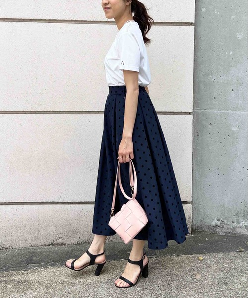 PICCIN PERLA tシャツ 肩パール袖刺繍Tシャツ レディース