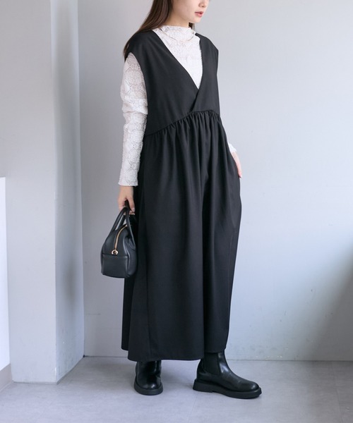 pual ce cin ワンピース ジャンパースカート 「Du noir」深Vネック 