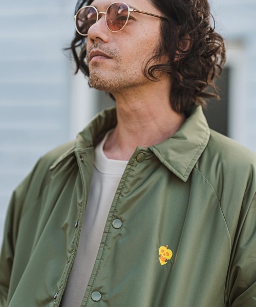 VISVIM 刺繍入り コーチジャケット グリーン ファッション 2サイズ VISVIM 刺繍入り コーチジャケット グリーン ファッション 2サイズ