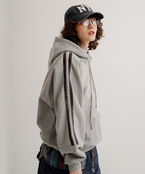 新品未使用　VUJA DÉ サンフェード加工パーカー　サイズM 新品未使用 VUJA DÉ サンフェード加工パーカー サイズM 2025年最新