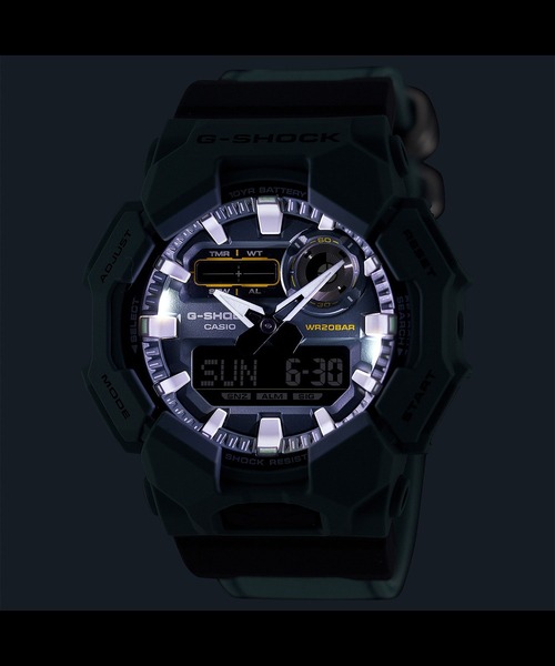 G-SHOCK 腕時計 GA-010シリーズ / GA-010CE-2AJF メンズ : ZOZOTOWN