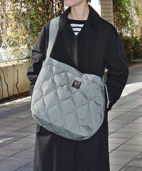 TAION（タイオン） ショルダーバッグ バッグ 「WEB限定」「TAION