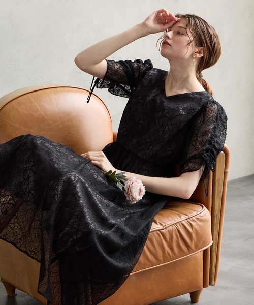 AIMER（エメ） ドレス 総レースドロストスリーブVネックフレア