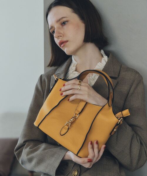 YECCA VECCA（イェッカヴェッカ） ハンドバッグ 4wayミニバッグ